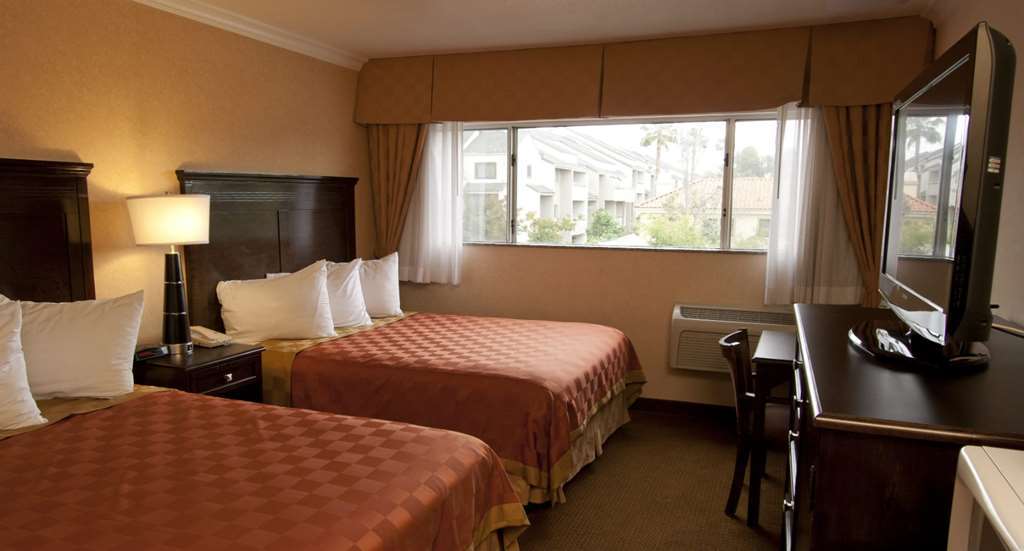 Pasadena Rose & Crown Hotel Room photo